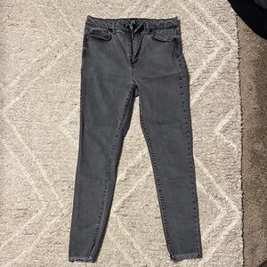 GAP Women's Charcoal Skinny Jeans